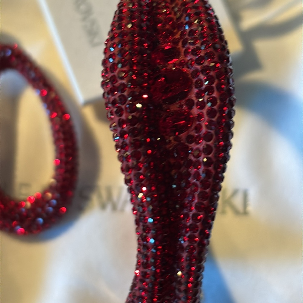 Authentic Atelier Swarovski Exclusive Red Set - Picture 17 of 17